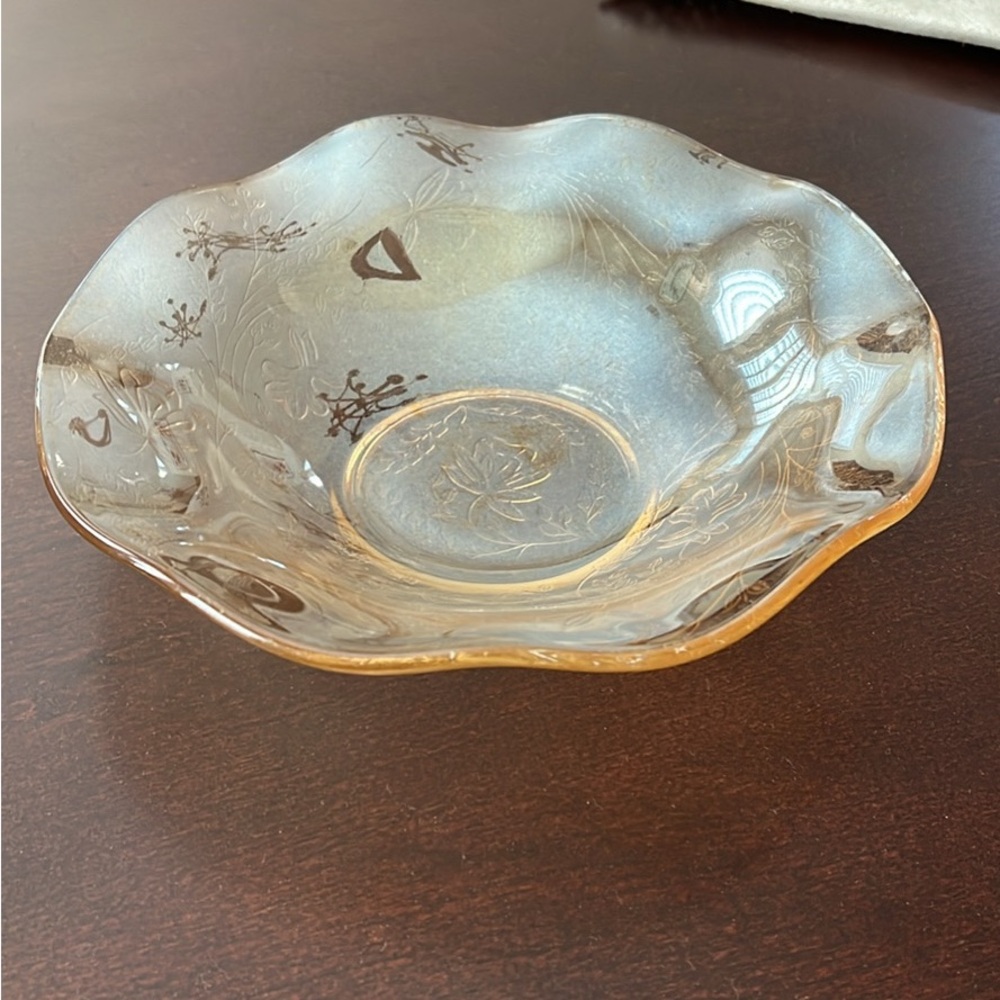 Elegant Glass Bowl with Floral Design